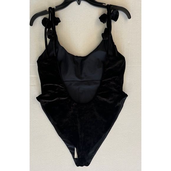 Something Navy Women’s Sz XXL Black Velvet Floral Strap One Piece Swimsuit - Picture 7 of 12